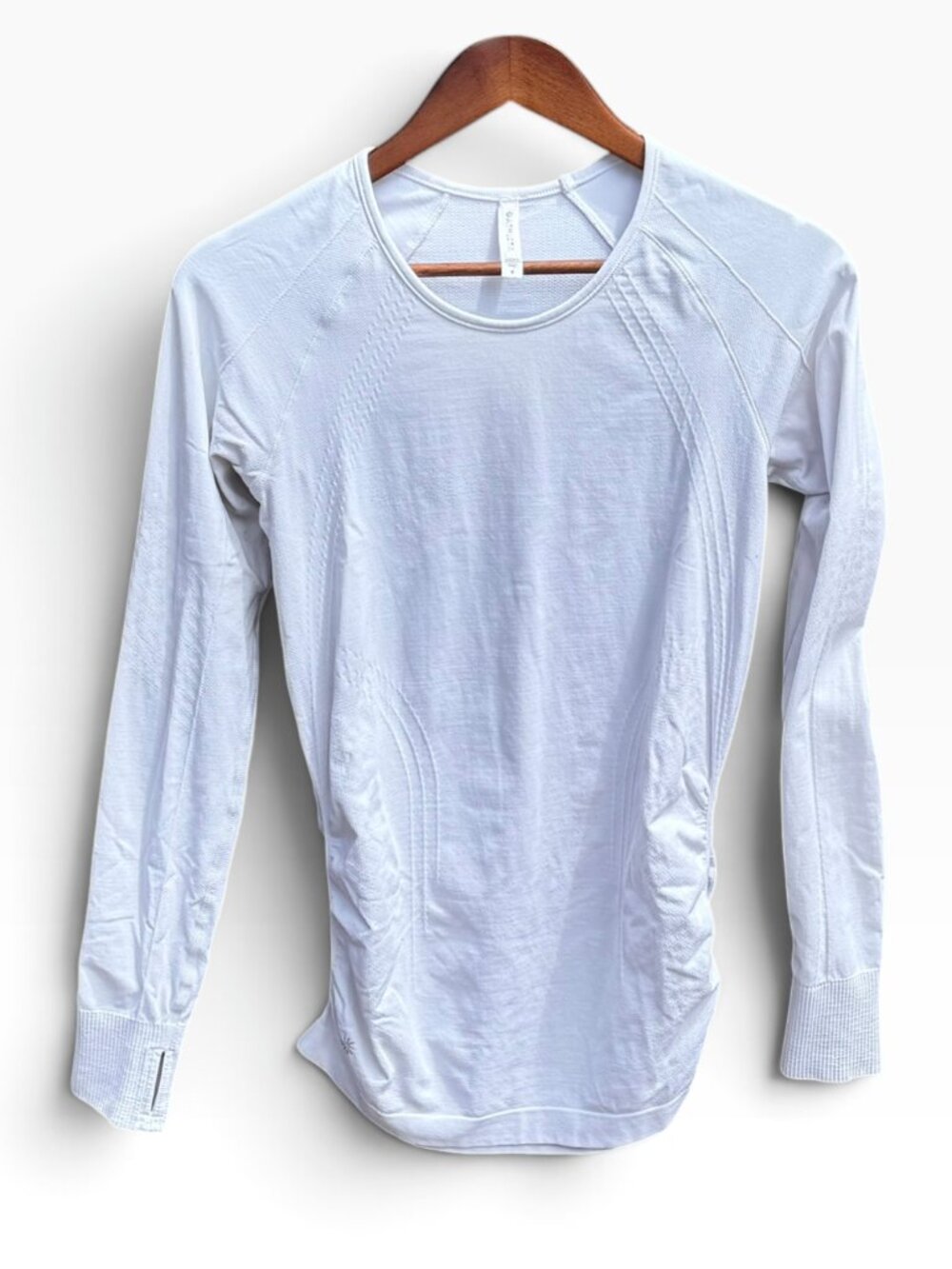 Athleta Momentum Ruched Long Sleeve Top Ruched at Sides Thumbhole Cuffs Small